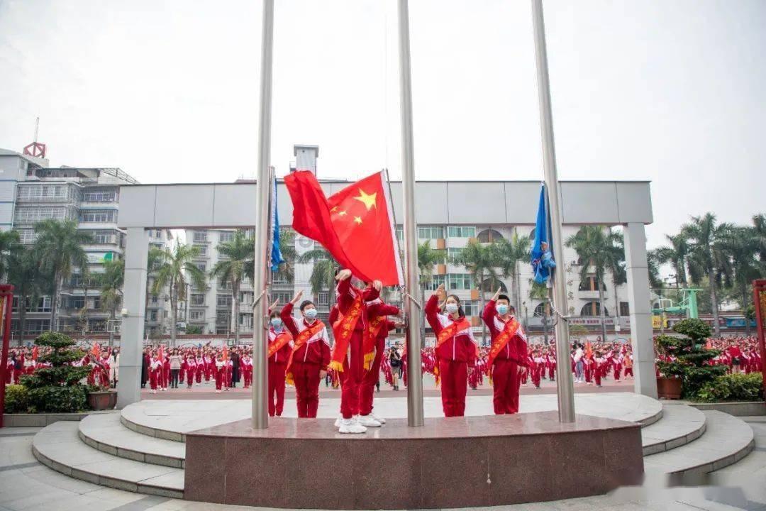 该为了爱情放弃工作吗??-全面解答,快速救助